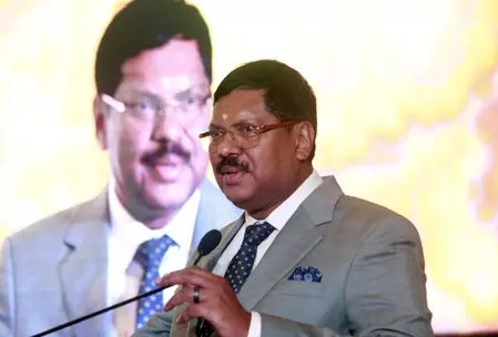 देश के चीफ जस्टिस की यात्रा के दौरान अधिकारियों ने किया प्रोटोकॉल का उल्लंघन, सुप्रीम कोर्ट में जनहित याचिका दायर देश के चीफ जस्टिस की यात्रा के दौरान अधिकारियों ने किया प्रोटोकॉल का उल्लंघन, सुप्रीम कोर्ट में जनहित याचिका दायर