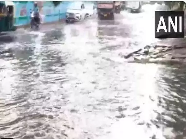 Delhi: मानसून से पहले जलभराव से निपटने के लिए पीडब्ल्यूडी, बाढ़ नियंत्रण विभाग नालों का निरीक्षण शुरू करेगा Delhi: मानसून से पहले जलभराव से निपटने के लिए पीडब्ल्यूडी, बाढ़ नियंत्रण विभाग नालों का निरीक्षण शुरू करेगा