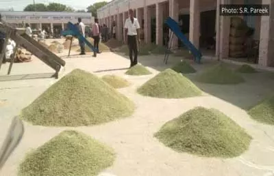 टियर 2 और 3 शहर बन रहे भारत की आर्थिक प्रगति के नए इंजन: रिपोर्ट में दावा टियर 2 और 3 शहर बन रहे भारत की आर्थिक प्रगति के नए इंजन: रिपोर्ट में दावा