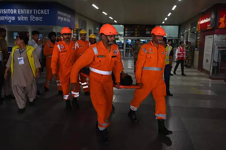 Odisha सरकार नागरिक सुरक्षा स्वयंसेवकों के लिए प्रशिक्षण कार्यक्रम आयोजित करेगी Odisha सरकार नागरिक सुरक्षा स्वयंसेवकों के लिए प्रशिक्षण कार्यक्रम आयोजित करेगी