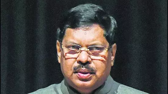 Mumbai: CJI गवई की सुरक्षा में गड़बड़ी, जांच शुरू Mumbai: CJI गवई की सुरक्षा में गड़बड़ी, जांच शुरू