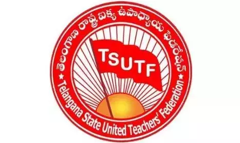 TSUTF ने तेलंगाना के सरकारी स्कूलों में नामांकन के लिए जोर दिया TSUTF ने तेलंगाना के सरकारी स्कूलों में नामांकन के लिए जोर दिया