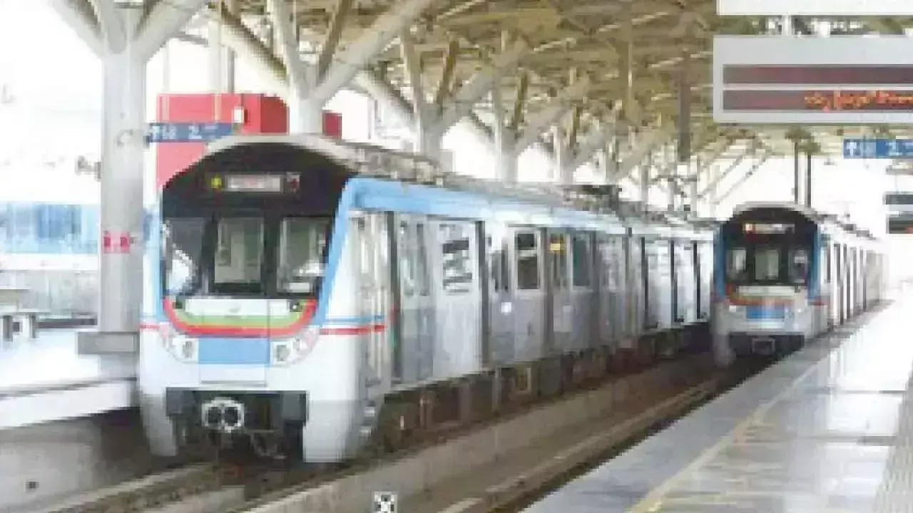 Andhra: विशाखापत्तनम मेट्रो रेल परियोजना का निर्माण अक्टूबर 2025 तक शुरू हो जाएगा Andhra: विशाखापत्तनम मेट्रो रेल परियोजना का निर्माण अक्टूबर 2025 तक शुरू हो जाएगा