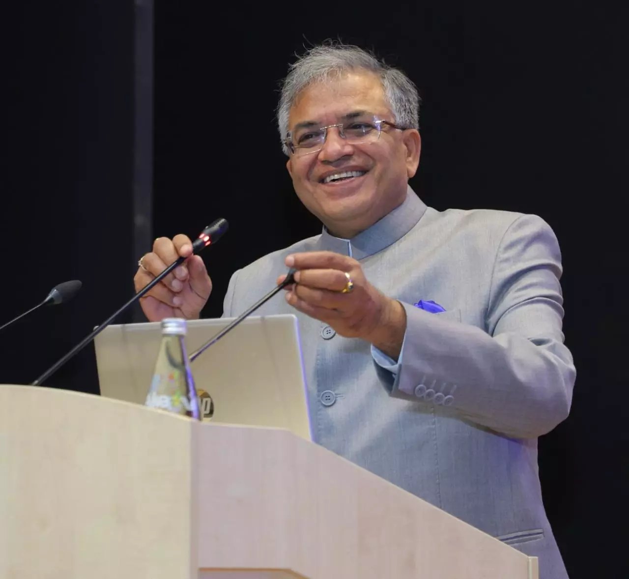 Rajasthan में लागू होंगे चुनाव आयोग के 18 नवाचार, तैयारियां शुरू Rajasthan में लागू होंगे चुनाव आयोग के 18 नवाचार, तैयारियां शुरू