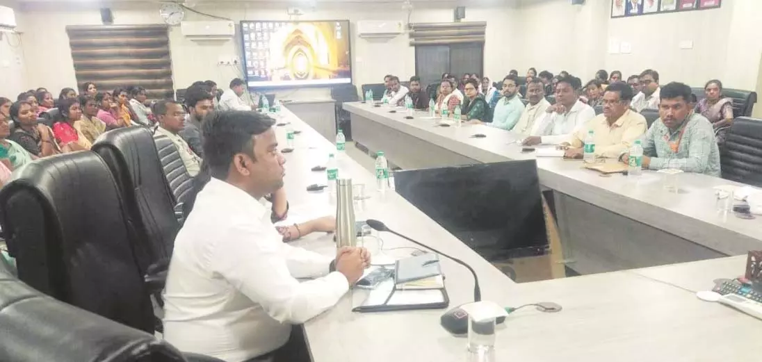 मोहला में साइबर क्राइम और वित्तीय साक्षरता पर कार्यशाला संपन्न मोहला में साइबर क्राइम और वित्तीय साक्षरता पर कार्यशाला संपन्न