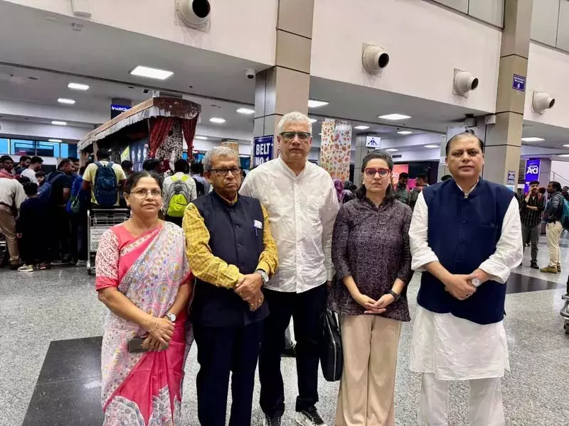 राज्य का दर्जा जम्मू-कश्मीर के लोगों की वैध आकांक्षा, इसे पूरी तरह बहाल किया जाना चाहिए: TMC राज्य का दर्जा जम्मू-कश्मीर के लोगों की वैध आकांक्षा, इसे पूरी तरह बहाल किया जाना चाहिए: TMC
