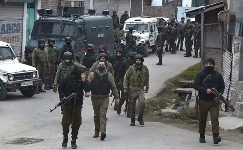 J&K के किश्तवाड़ में मुठभेड़ में दो आतंकवादी मारे गए J&K के किश्तवाड़ में मुठभेड़ में दो आतंकवादी मारे गए