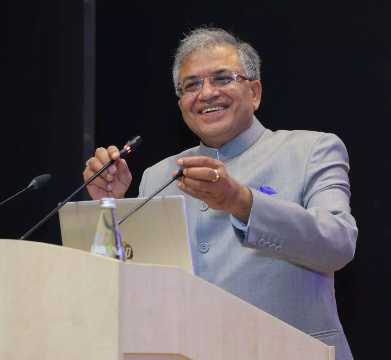 सुगम और समावेशी निर्वाचन के लिए भारत निर्वाचन आयोग ने पिछले तीन महीनों में शुरू किए 18 नए नवाचार सुगम और समावेशी निर्वाचन के लिए भारत निर्वाचन आयोग ने पिछले तीन महीनों में शुरू किए 18 नए नवाचार