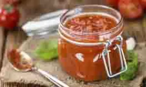 Recipe : घर पर बनाएं राजस्थान की मशहूर कचरी चटनी, खाने का स्वाद हो जाएगा दोगुना Recipe : घर पर बनाएं राजस्थान की मशहूर कचरी चटनी, खाने का स्वाद हो जाएगा दोगुना
