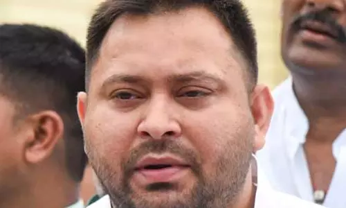 मंच और माइक की व्यवस्था कर सूचित करें, तेजस्वी यादव ने मंगल पांडे को दी चुनौती