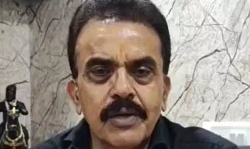 मुर्शिदाबाद हिंसा पर संजय निरुपम ने ममता सरकार को घेरा, आगामी चुनाव में जनता से सबक सिखाने की अपील की