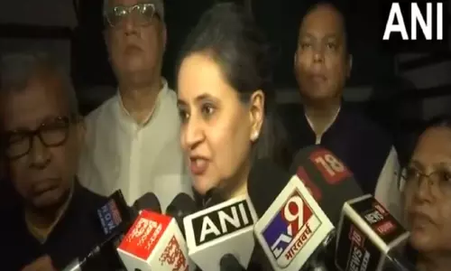 हम एकजुटता, सहानुभूति और सहानुभूति की यात्रा पर आए हैं: TMC के प्रतिनिधिमंडल पर सागरिका घोष हम एकजुटता, सहानुभूति और सहानुभूति की यात्रा पर आए हैं: TMC के प्रतिनिधिमंडल पर सागरिका घोष