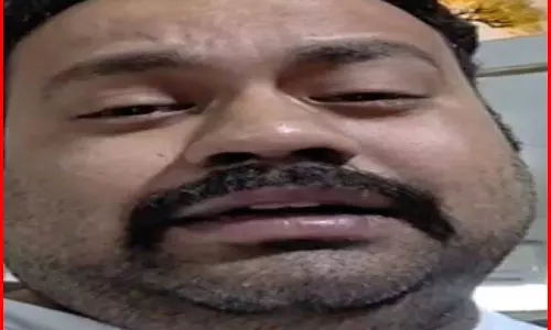रिटायर्ड पुलिसकर्मी के बेटे ने पत्नी की बेवफाई से दुखी होकर जहर खाया, बताया ये सब