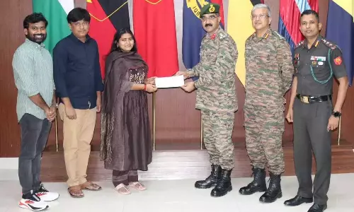 ऑपरेशन सिंदूर के बाद श्रद्धांजलि के रूप में SRIT ने भारतीय सेना को 10 लाख रुपये दान किए