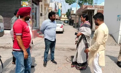 Yamuna Nagar में घटिया निर्माण सामग्री का इस्तेमाल करने पर ठेकेदार को नोटिस Yamuna Nagar में घटिया निर्माण सामग्री का इस्तेमाल करने पर ठेकेदार को नोटिस