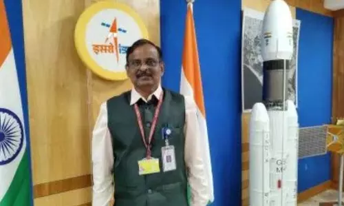 इसरो ने 24/7 उपग्रह निगरानी के साथ राष्ट्रीय सुरक्षा को बढ़ाया: अध्यक्ष