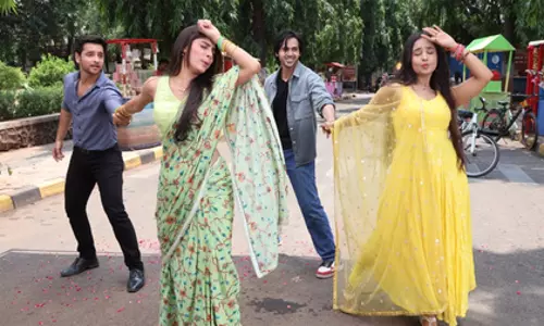 Actress Adrija Roy ने अनुपमा में सह-कलाकारों के साथ दोस्ती के बारे में बात की