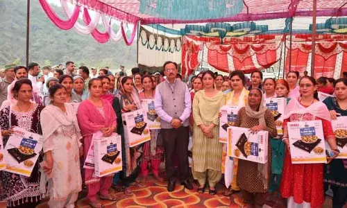 स्मार्ट क्लासरूम, उज्ज्वल भविष्य, Sataun ने प्रमुख स्कूल परियोजना का स्वागत किया