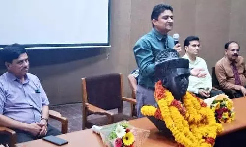 Indore : एमवाय अस्पताल में नई सुविधा के लिए कैबिनेट द्वारा बजट को मंजूरी दिए जाने पर खुशी Indore : एमवाय अस्पताल में नई सुविधा के लिए कैबिनेट द्वारा बजट को मंजूरी दिए जाने पर खुशी