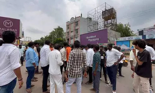 Mancherial में प्रेमसागर राव और वामसी कृष्णा के समर्थकों के बीच झड़प से तनाव