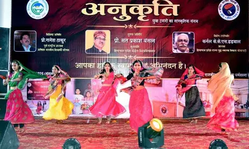 Himachal: विश्वविद्यालय में युवा शक्ति, संस्कृति और रचनात्मकता का जश्न मनाया Himachal: विश्वविद्यालय में युवा शक्ति, संस्कृति और रचनात्मकता का जश्न मनाया