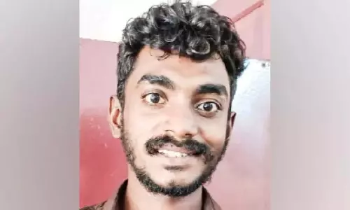 Kerala : बाइक में आग लगाने के मामले में संदिग्ध गिरफ्तार Kerala : बाइक में आग लगाने के मामले में संदिग्ध गिरफ्तार