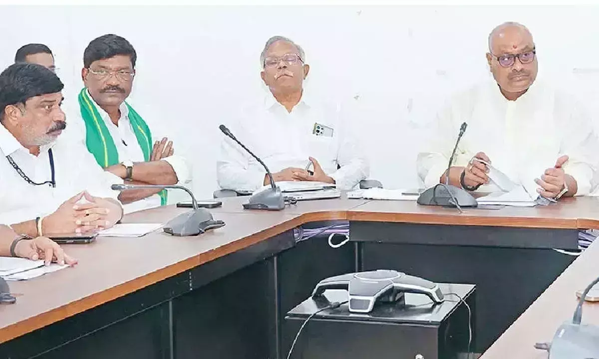 Andhra: खरीफ से कृषि, संबद्ध क्षेत्रों में 15% वृद्धि का लक्ष्य Andhra: खरीफ से कृषि, संबद्ध क्षेत्रों में 15% वृद्धि का लक्ष्य