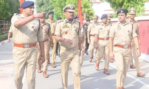 Bareilly: डीआईजी ने एसएसपी कार्यालय और पुलिस लाइन का किया निरीक्षण