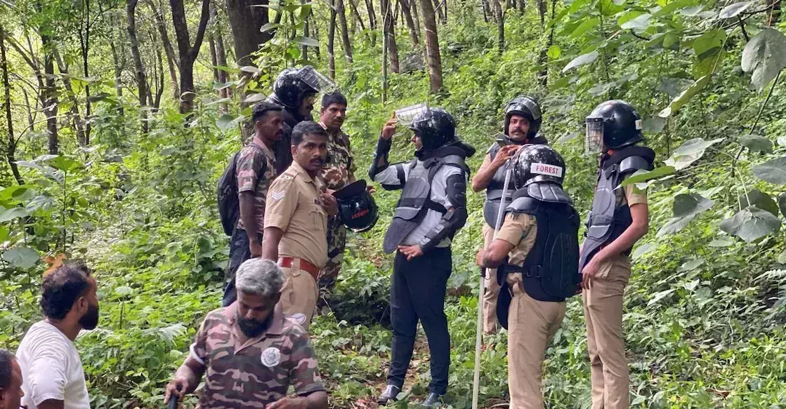 Kerala : मलप्पुरम में देखा गया आदमखोर बाघ Kerala : मलप्पुरम में देखा गया आदमखोर बाघ