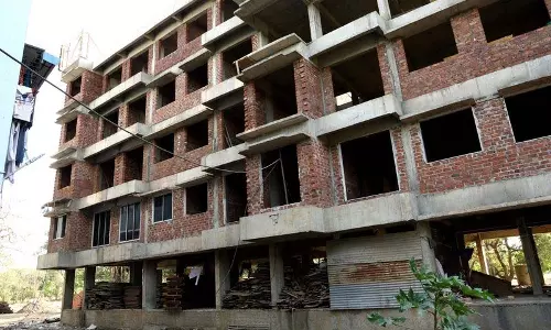 JKRERA के अधिकारियों ने उधमपुर-कटरा में कॉलोनियों का निरीक्षण किया JKRERA के अधिकारियों ने उधमपुर-कटरा में कॉलोनियों का निरीक्षण किया