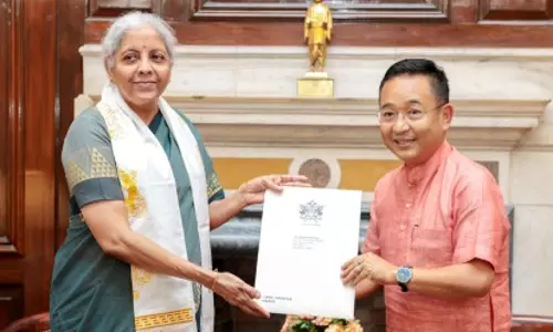 गोले ने निर्मला सीतारमण को Sikkim राज्य स्थापना समारोह के लिए आमंत्रित किया