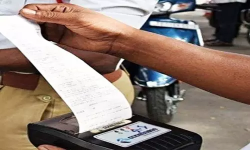 Bareilly: स्पीड लिमिट बोर्ड की कमी से बढ़े चालान के मामले Bareilly: स्पीड लिमिट बोर्ड की कमी से बढ़े चालान के मामले