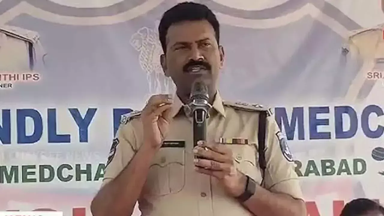Telangana: मेडचल डीसीपी ने मासिक अपराध समीक्षा बैठक आयोजित की Telangana: मेडचल डीसीपी ने मासिक अपराध समीक्षा बैठक आयोजित की