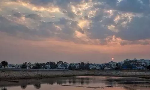 बाढ़ की चेतावनी निचले इलाकों में जलभराव, प्रशासन ने अलर्ट जारी किया बाढ़ की चेतावनी निचले इलाकों में जलभराव, प्रशासन ने अलर्ट जारी किया