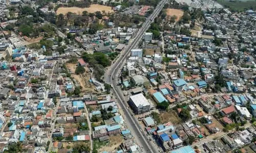 जिले की पहचान में बदलाव भौगोलिक और प्रशासनिक नक्शे में होगा असर जिले की पहचान में बदलाव भौगोलिक और प्रशासनिक नक्शे में होगा असर