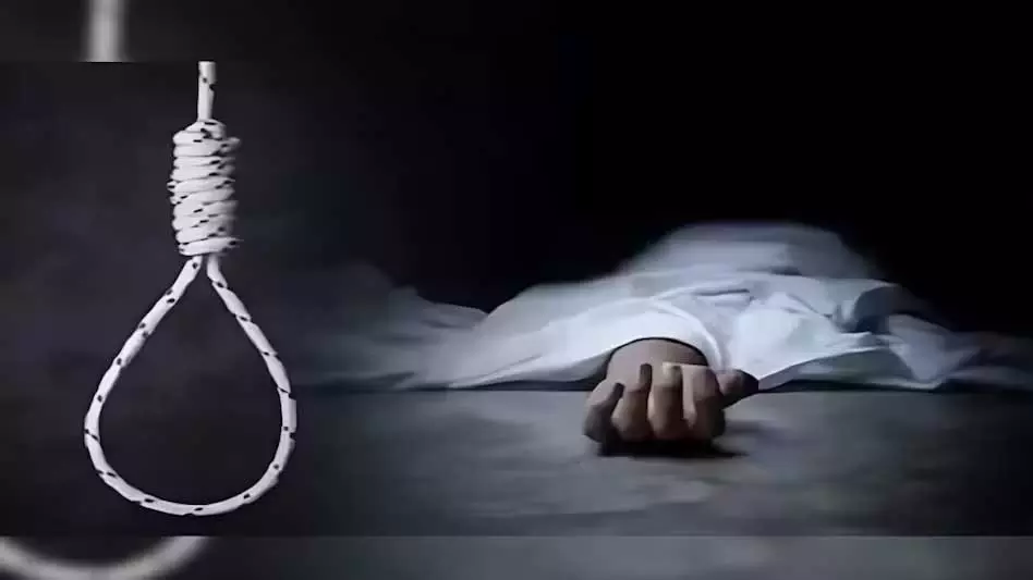 रोजाना शराब पीने की आदत, अब उठाया खौफनाक कदम रोजाना शराब पीने की आदत, अब उठाया खौफनाक कदम