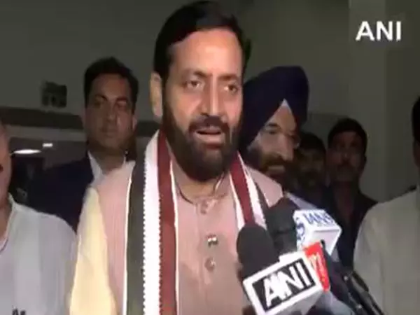 सीएम सैनी ने AAP पर जल संकट का राजनीतिकरण करने का आरोप लगाया सीएम सैनी ने AAP पर जल संकट का राजनीतिकरण करने का आरोप लगाया