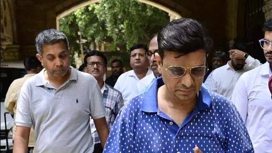 मीठी नदी सफाई घोटाले में 2 बिचौलियों की जमानत खारिज मीठी नदी सफाई घोटाले में 2 बिचौलियों की जमानत खारिज
