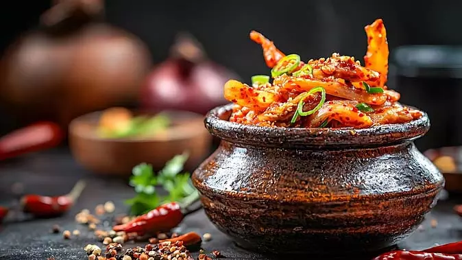 Easy Kimchi Recipe: जानें कोरियाई किम्ची सलाद बनाने का सबसे आसान तरीका Easy Kimchi Recipe: जानें कोरियाई किम्ची सलाद बनाने का सबसे आसान तरीका