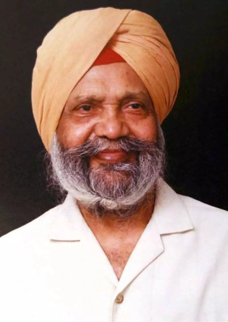पद्मश्री पुरस्कार से सम्मानित सिख विद्वान Dr. Rattan Singh Jaggi का 98 वर्ष की आयु में निधन पद्मश्री पुरस्कार से सम्मानित सिख विद्वान Dr. Rattan Singh Jaggi का 98 वर्ष की आयु में निधन
