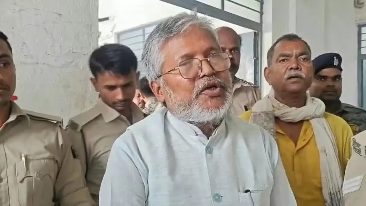 Darbhanga: भाजपा विधायक हिरासत में, मारपीट मामले में आज आएगा फैसला Darbhanga: भाजपा विधायक हिरासत में, मारपीट मामले में आज आएगा फैसला