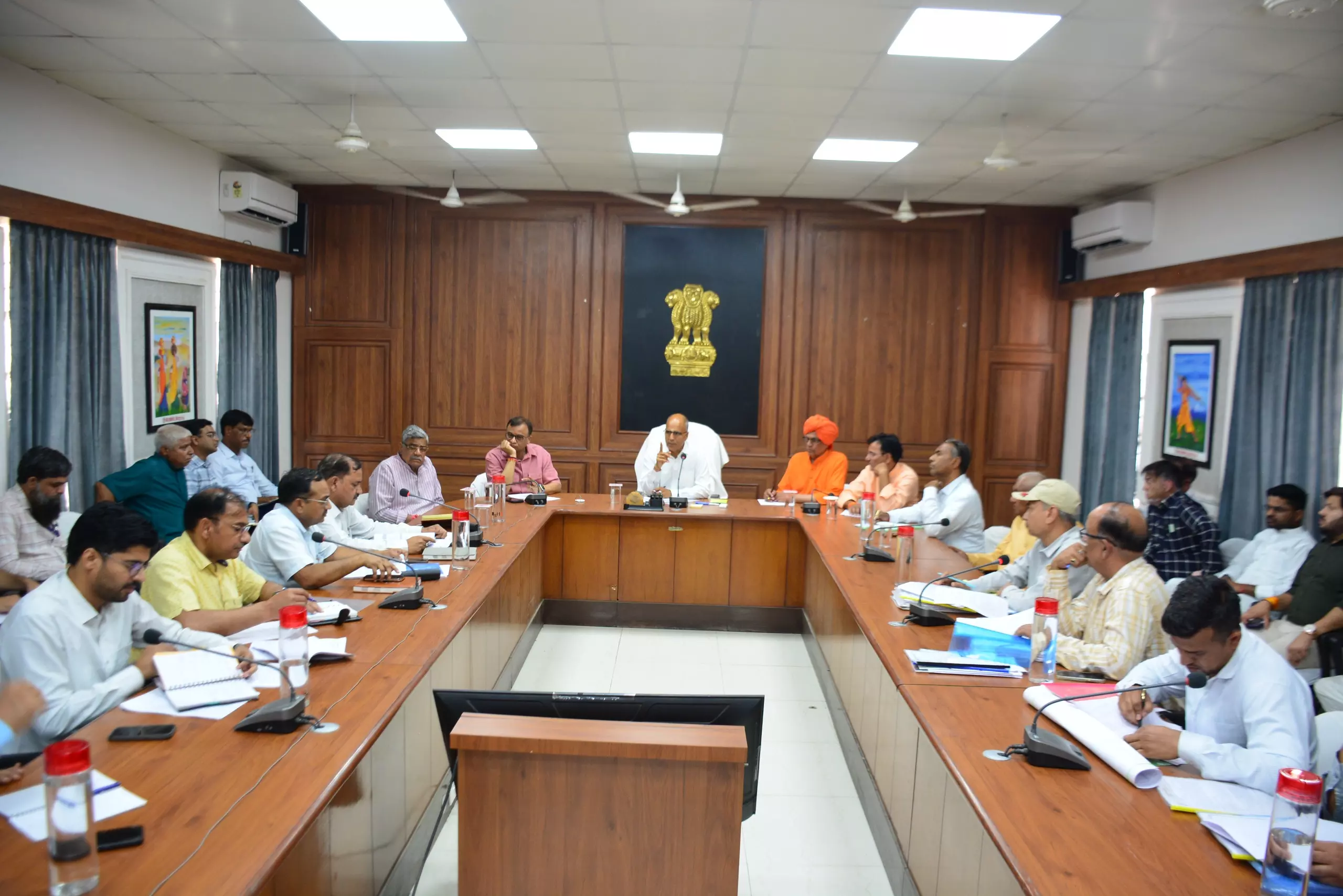 Jaipur: प्रत्येक घर तक जल पहुंचाने के लिए अधिकारी प्रभावी मॉनिटरिंग करें Jaipur: प्रत्येक घर तक जल पहुंचाने के लिए अधिकारी प्रभावी मॉनिटरिंग करें