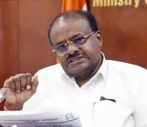 कर्नाटक में कांग्रेस मंत्री के कारण परमेश्वर को समस्याओं का सामना करना पड़ रहा: HD Kumaraswamy कर्नाटक में कांग्रेस मंत्री के कारण परमेश्वर को समस्याओं का सामना करना पड़ रहा: HD Kumaraswamy