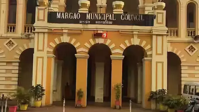 Margao नगरपालिका को एक्वेम से खोखे हटाने के लिए 3 दिन की समयसीमा दी Margao नगरपालिका को एक्वेम से खोखे हटाने के लिए 3 दिन की समयसीमा दी