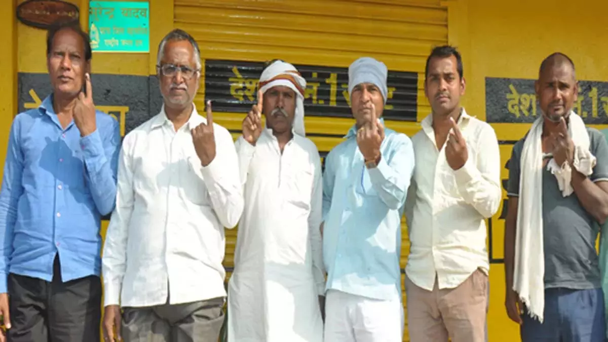 Bihar में वोटिंग बढ़ाने का नया प्लान, लंबी कतार से मिलेगी मुक्ति Bihar में वोटिंग बढ़ाने का नया प्लान, लंबी कतार से मिलेगी मुक्ति