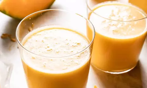 Muskmelon Smoothie: इसके सेवन से शरीर में नहीं होगी पानी की कमी Muskmelon Smoothie: इसके सेवन से शरीर में नहीं होगी पानी की कमी