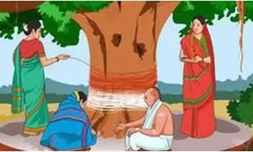 धर्म: वट सावित्री व्रत के दिन बरगद के पेड़ पर 7 बार क्यों बांधा जाता है कच्चा धागा, जानें इसका महत्व धर्म: वट सावित्री व्रत के दिन बरगद के पेड़ पर 7 बार क्यों बांधा जाता है कच्चा धागा, जानें इसका महत्व