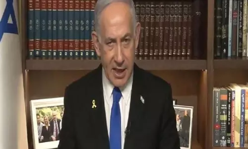 Netanyahu ने अमेरिका को धन्यवाद देते हुए लोकतंत्र हत्या की निंदा की Netanyahu ने अमेरिका को धन्यवाद देते हुए लोकतंत्र हत्या की निंदा की
