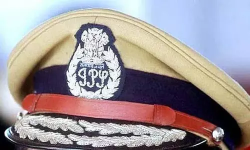 महाराष्ट्र गृह विभाग ने बड़े पैमाने पर फेरबदल करते हुए 21 IPS अधिकारियों का तबादला किया महाराष्ट्र गृह विभाग ने बड़े पैमाने पर फेरबदल करते हुए 21 IPS अधिकारियों का तबादला किया