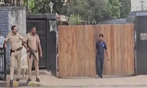 सलमान खान के घर की सुरक्षा बढ़ाई गई, रखी जा रही कड़ी निगरानी